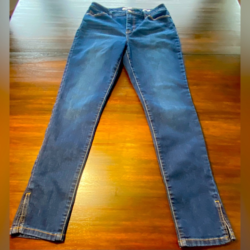 Nine West ~ Sophia High Rise ~ Skinny ~ Sz 4
